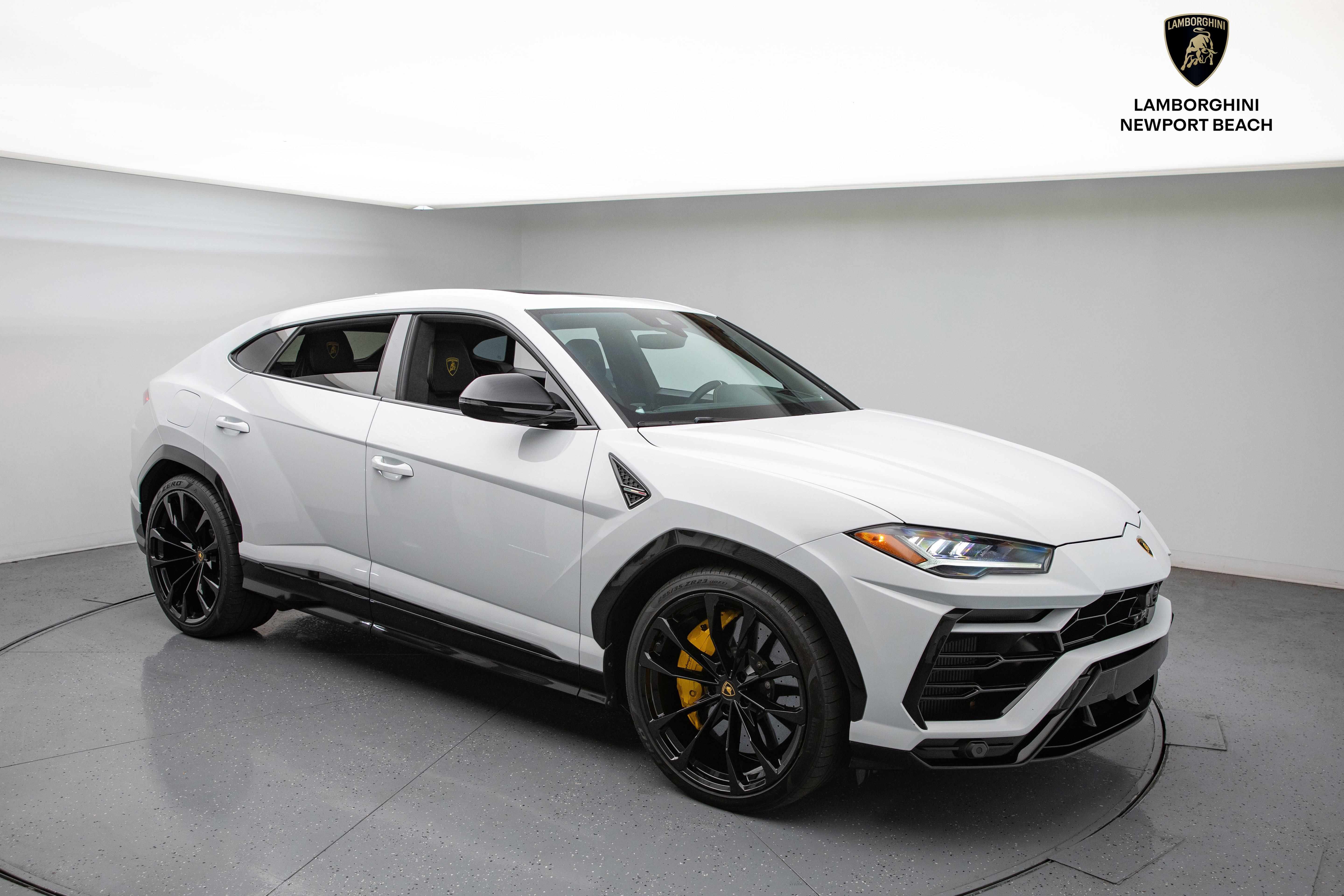 Used 2022 Lamborghini Urus