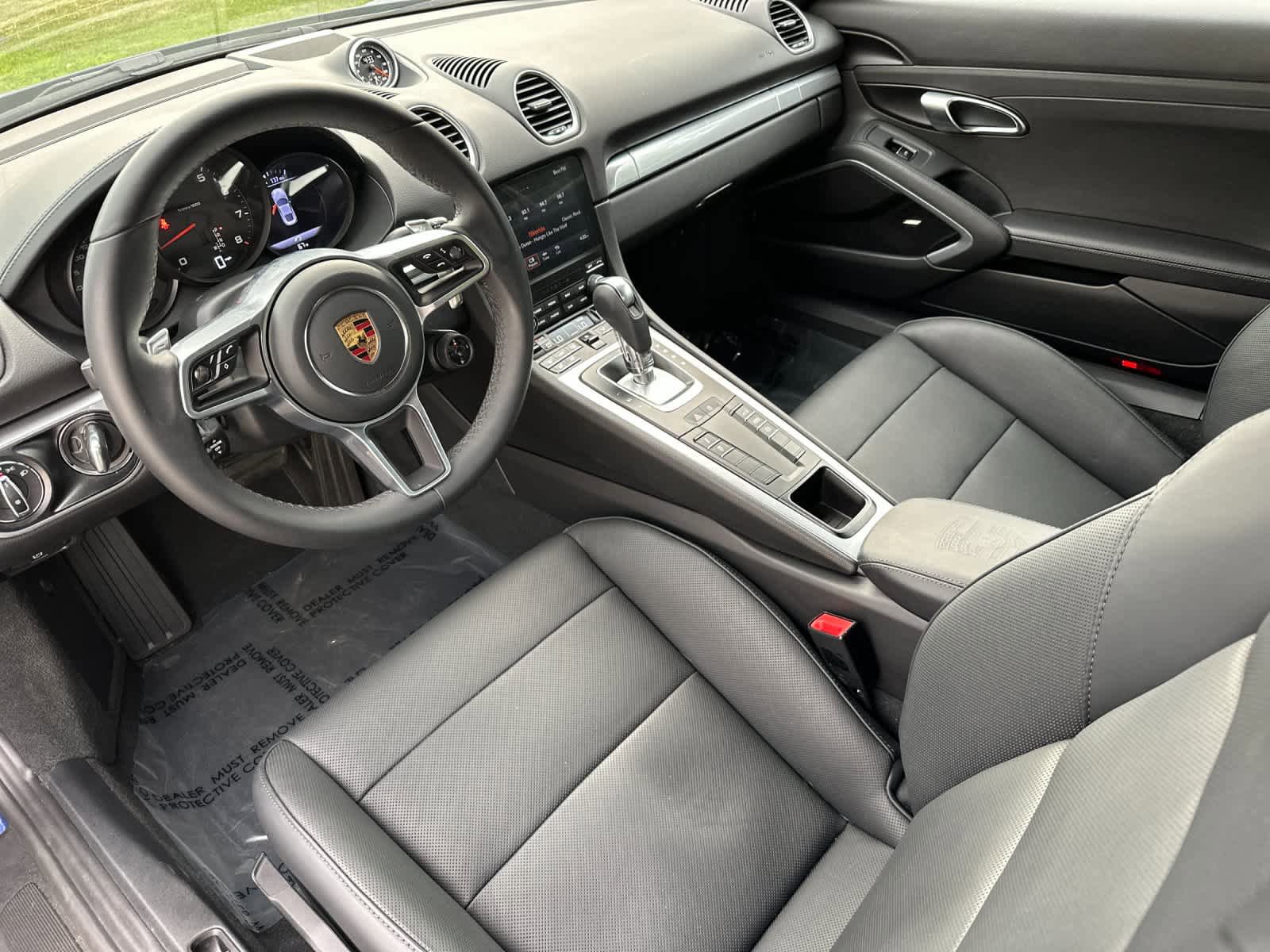 Certified 2025 Porsche 718 Cayman RWD image 4