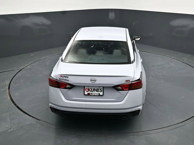 Used 2025 Nissan Altima 2.5 SR image 40