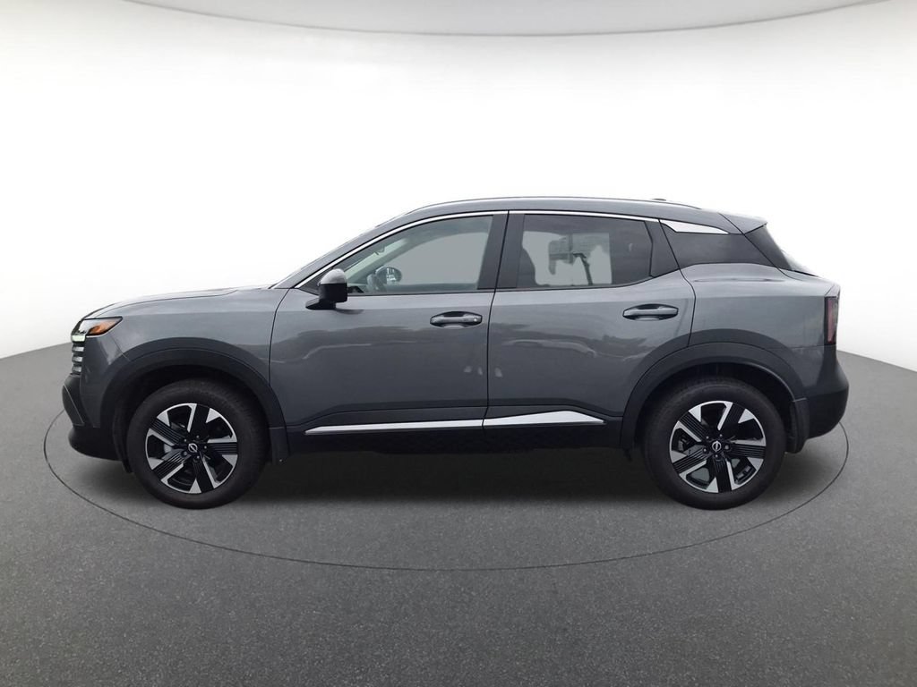 Used 2026 Nissan Kicks SV AWD/4WD image 8