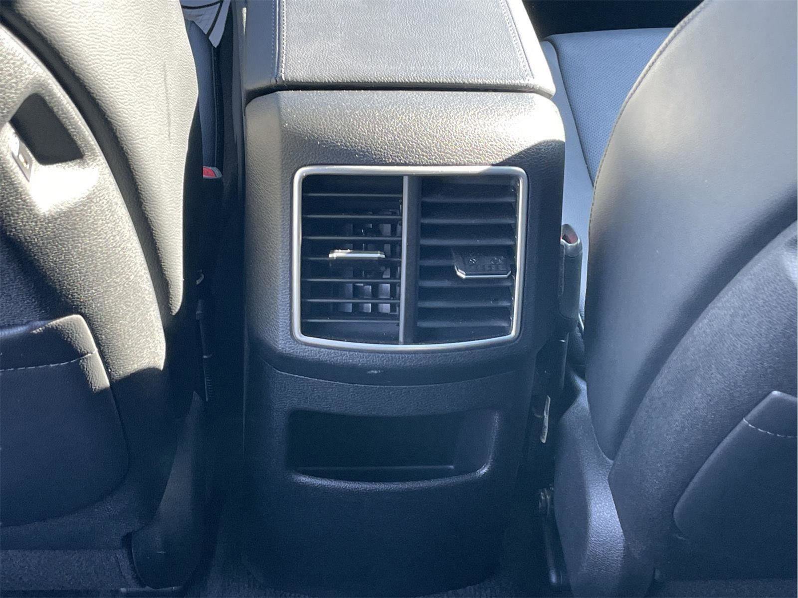 Used 2025 Kia Sportage X-Line w/ Premium Package AWD/4WD image 17