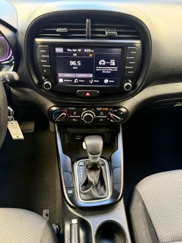 Used 2023 Kia Soul LX w/ Option Group 015 FWD image 16