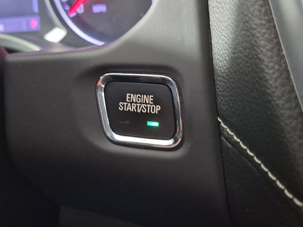 Certified 2023 GMC Acadia SLT FWD image 27