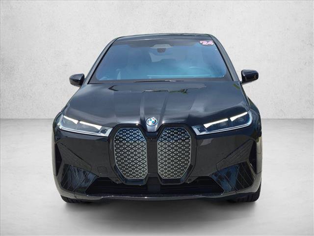 Certified 2024 BMW iX xDrive50 w/ Premium Package AWD/4WD image 2