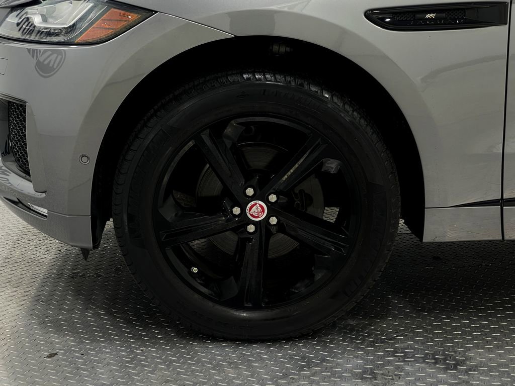 Used 2020 Jaguar F-PACE Checkered Flag image 36