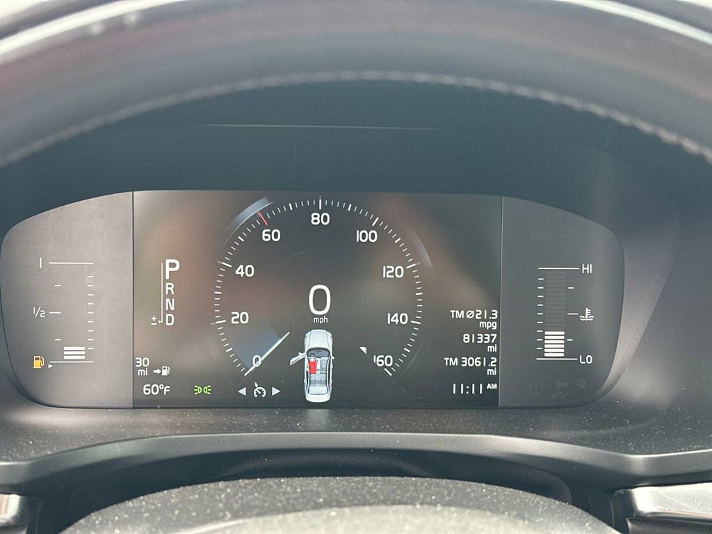 Used 2019 Volvo S60 T6 Momentum w/ Premium Package image 26