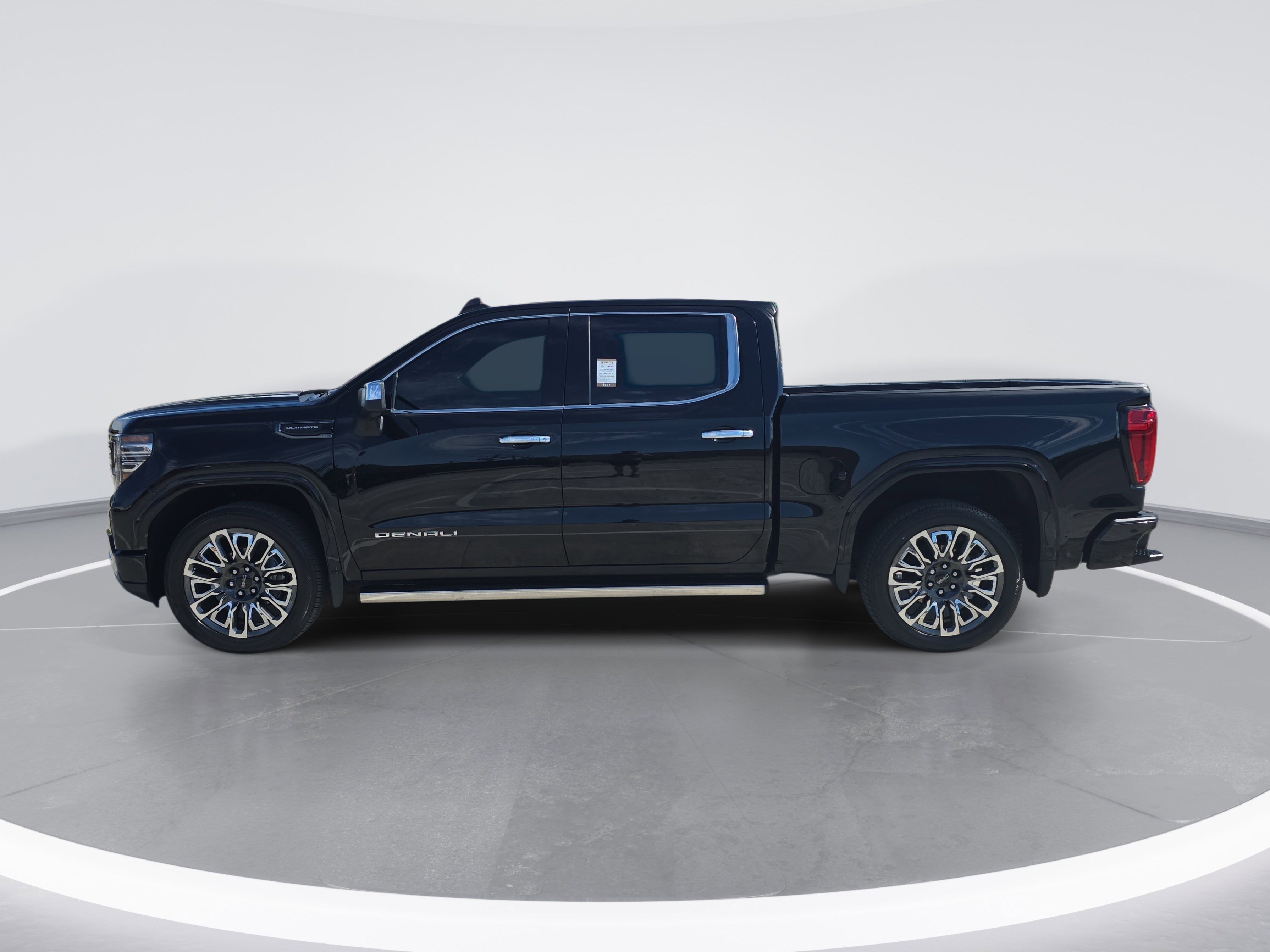 Used 2024 GMC Sierra 1500 Denali Ultimate AWD/4WD image 6