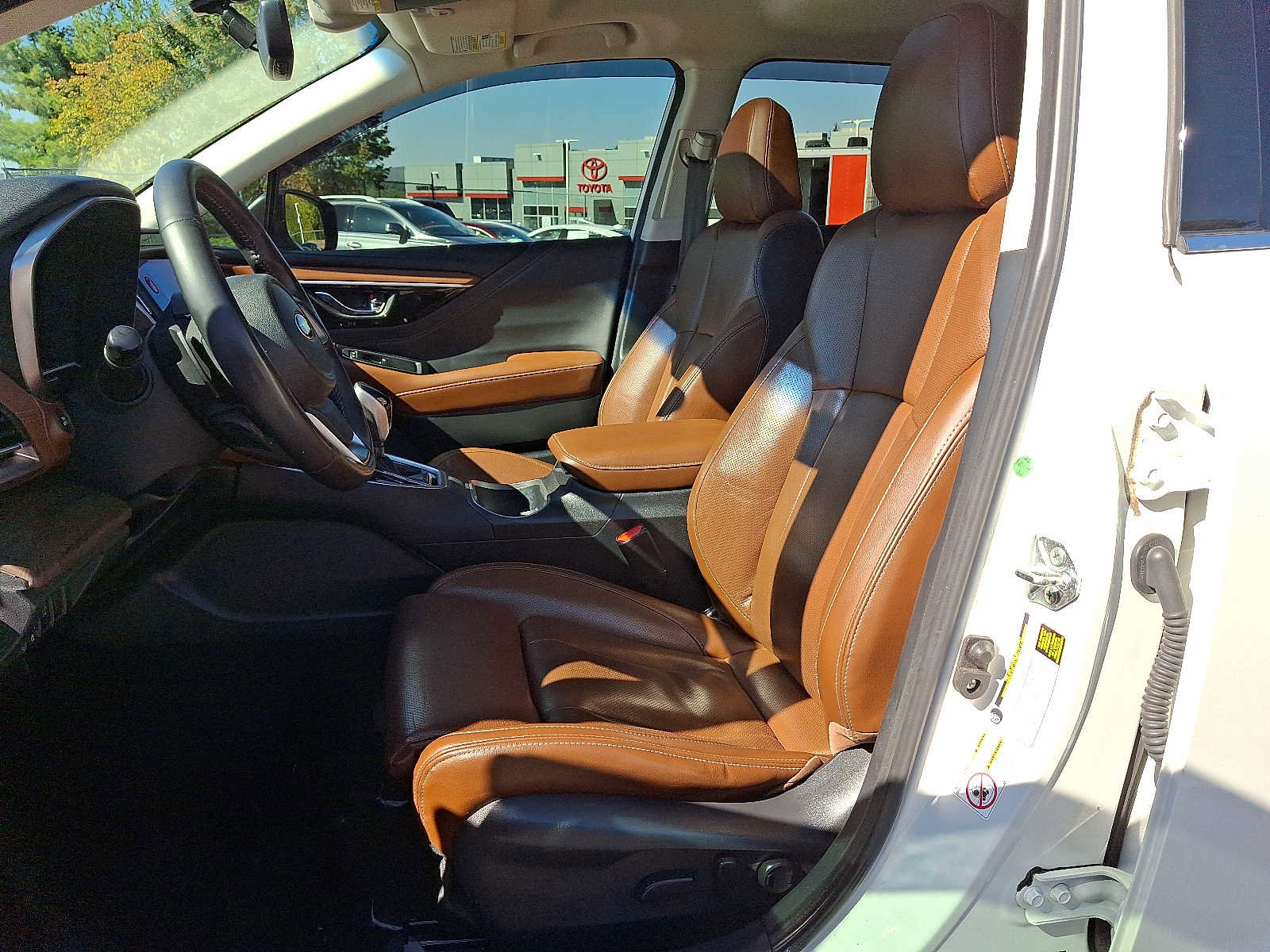 Used 2020 Subaru Outback Touring XT image 11
