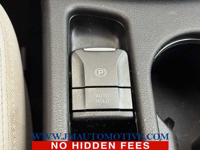 Used 2023 Hyundai Kona Limited AWD/4WD image 36