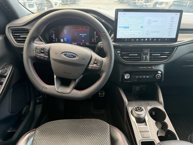 Used 2023 Ford Escape ST-Line w/ Tech Pack #1 FWD image 15