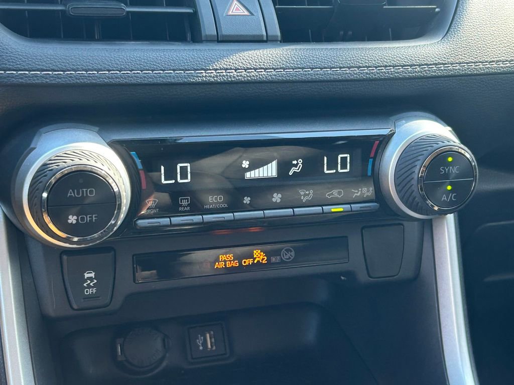 Certified 2025 Toyota RAV4 Woodland Edition image 29