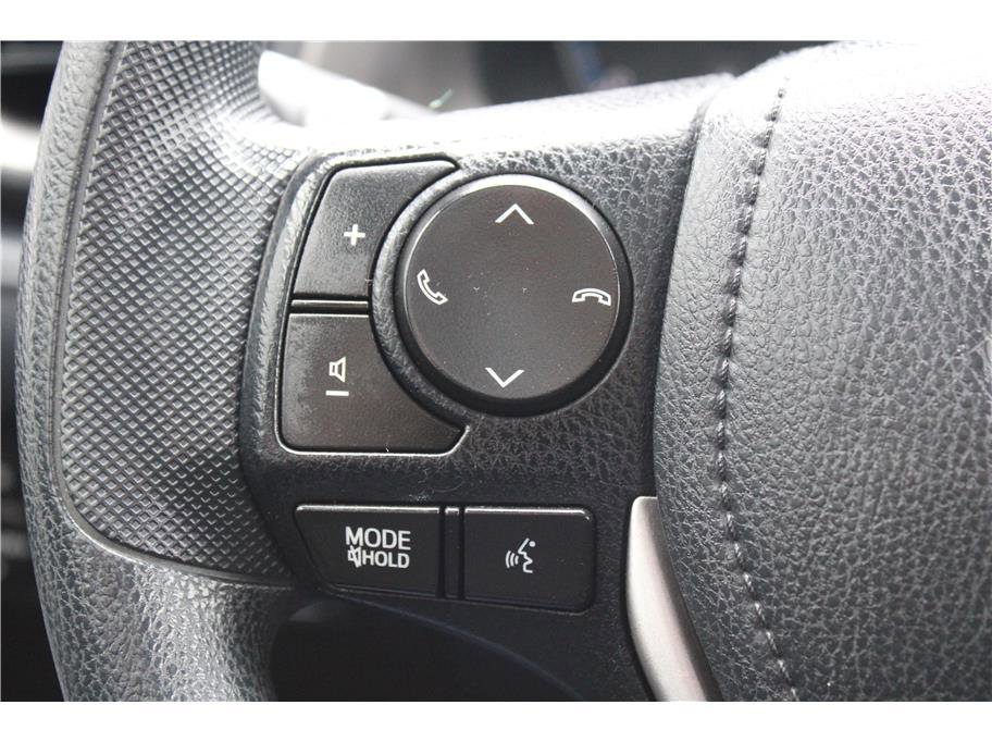 Used 2017 Toyota RAV4 LE w/ All Weather Liner Package image 17