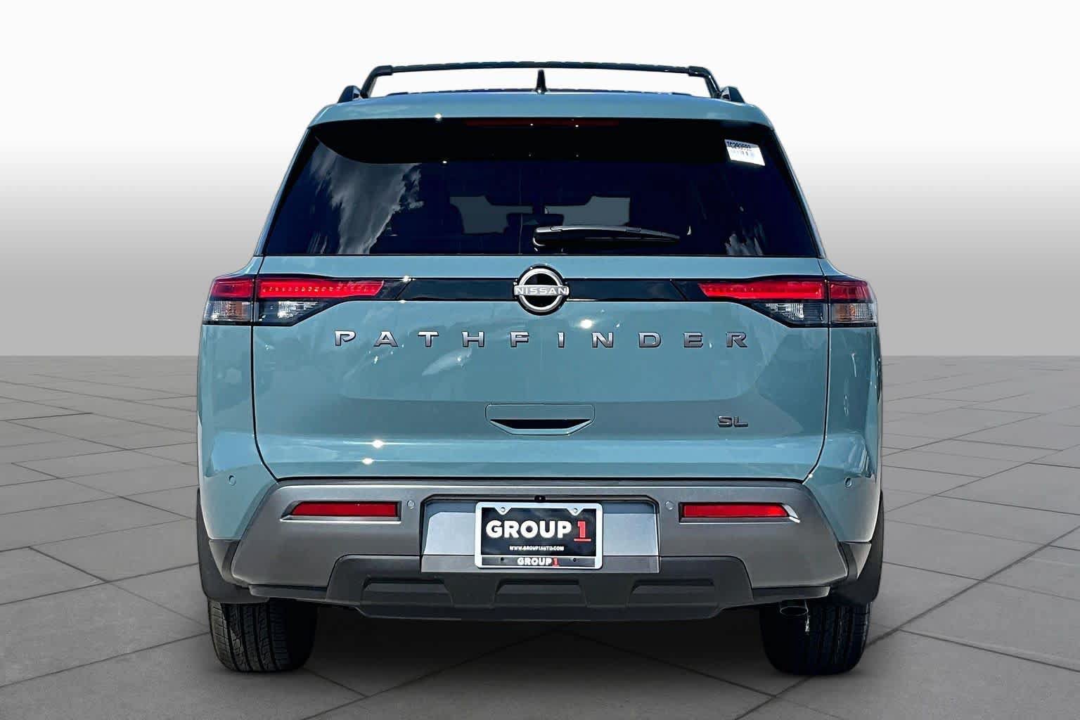 New 2026 Nissan Pathfinder SL FWD image 4