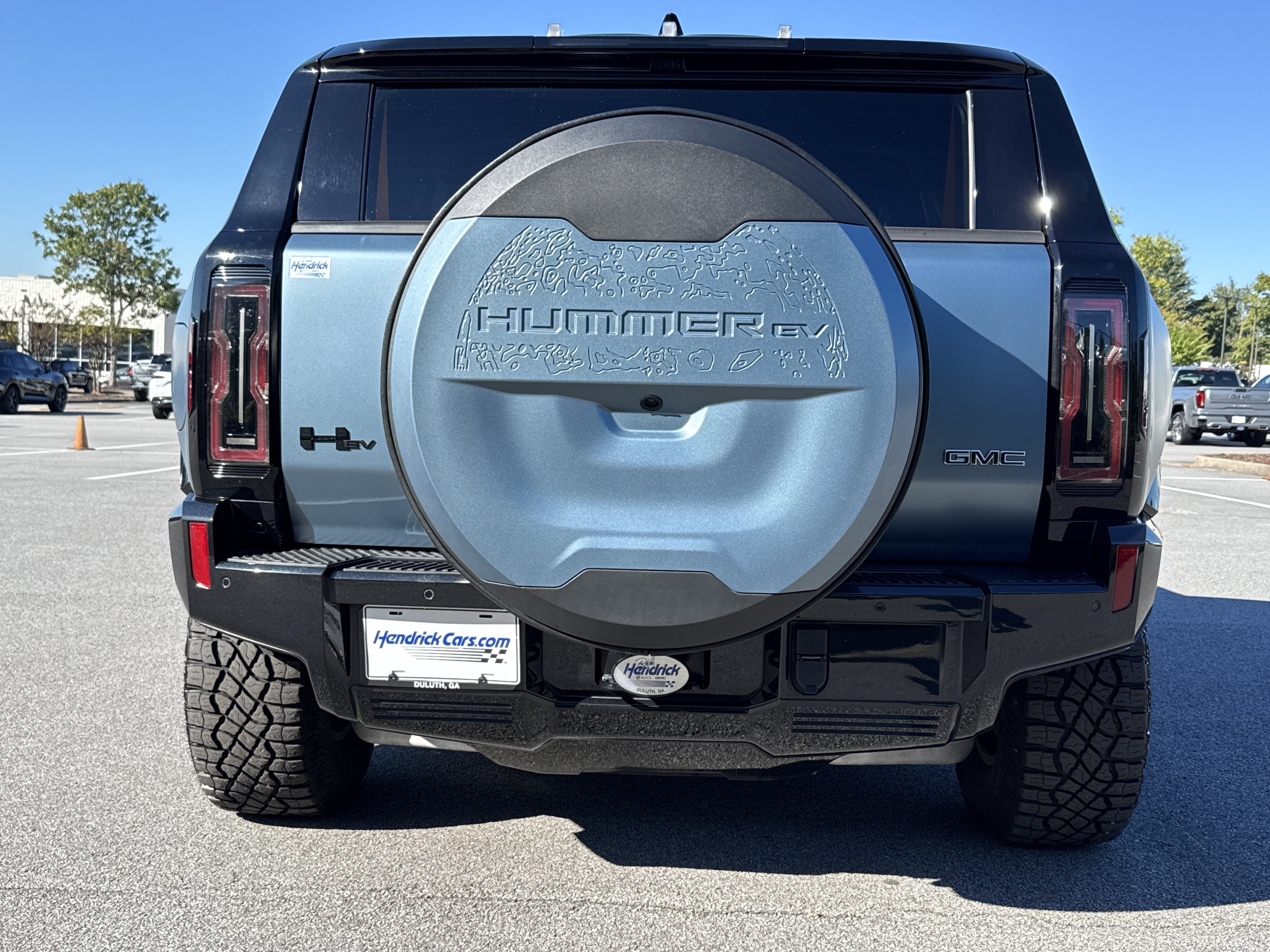 Used 2024 GMC Hummer EV 3X w/ Omega Edition AWD/4WD image 9
