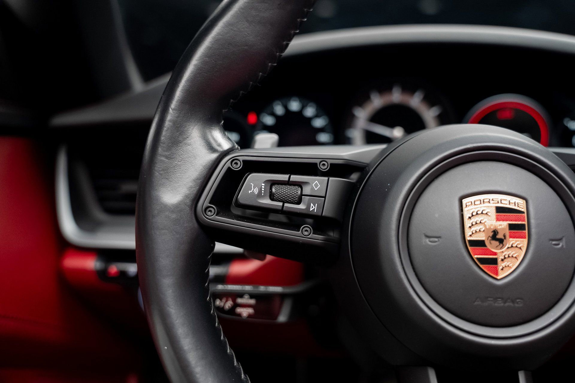 Used 2020 Porsche 911 Carrera image 44