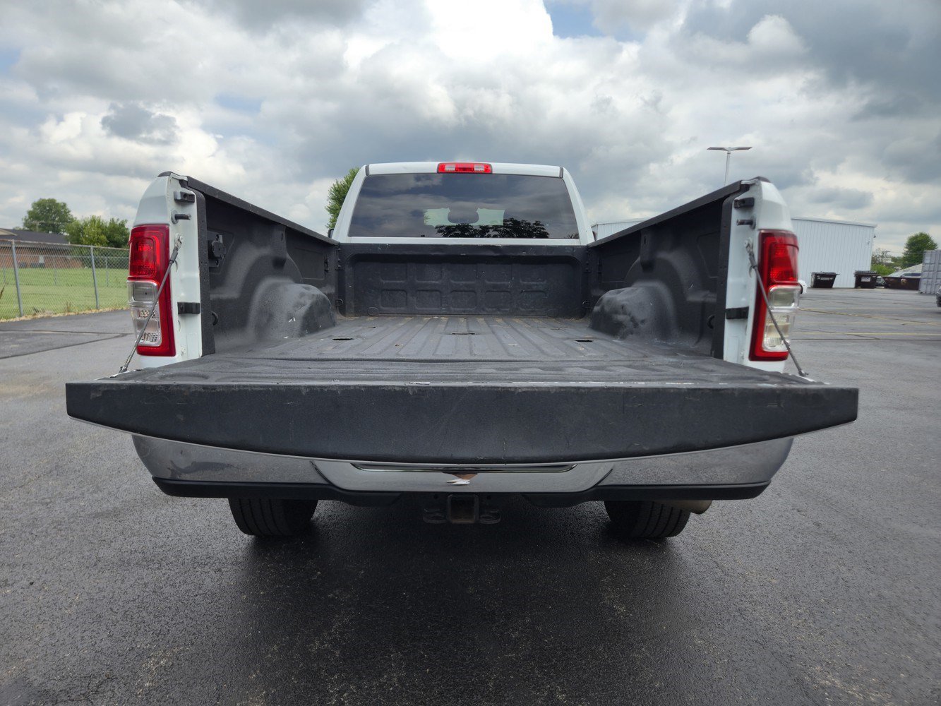 Used 2024 RAM 3500 Big Horn AWD/4WD image 32