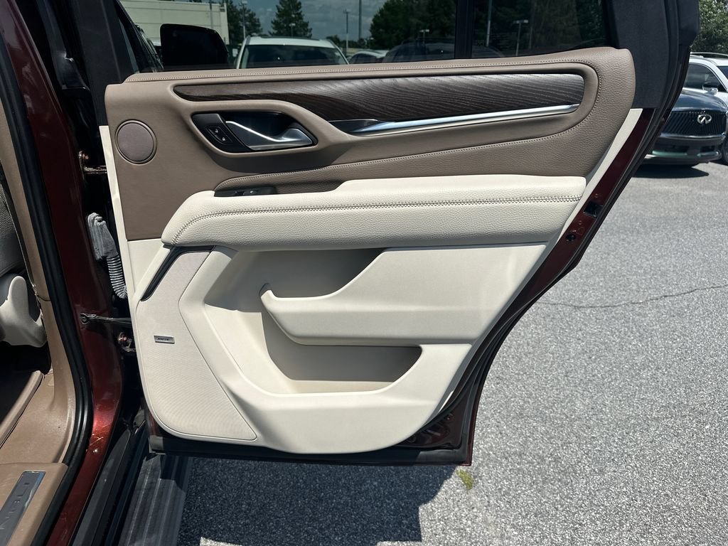 Used 2022 GMC Yukon Denali RWD image 14
