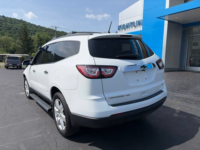 Used 2017 Chevrolet Traverse LT w/ Style and Technology Package AWD/4WD image 11