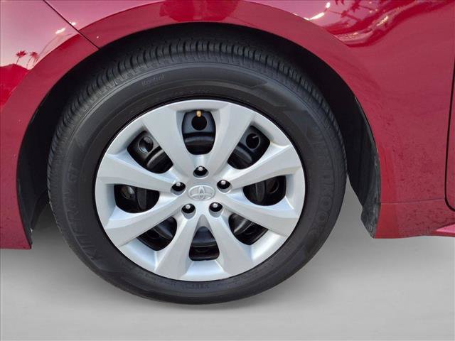 Used 2024 Toyota Corolla LE FWD image 6