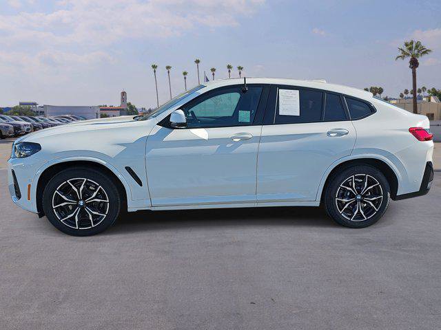 Used 2025 BMW X4 xDrive30i w/ Premium Package image 8
