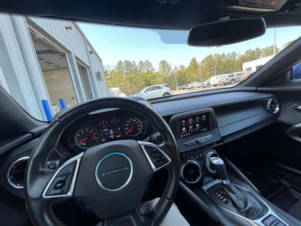 Used 2020 Chevrolet Camaro LT RWD image 18