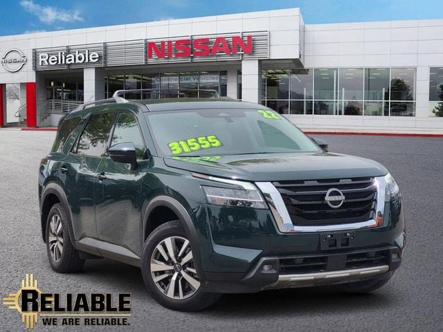 Used 2022 Nissan Pathfinder SL
