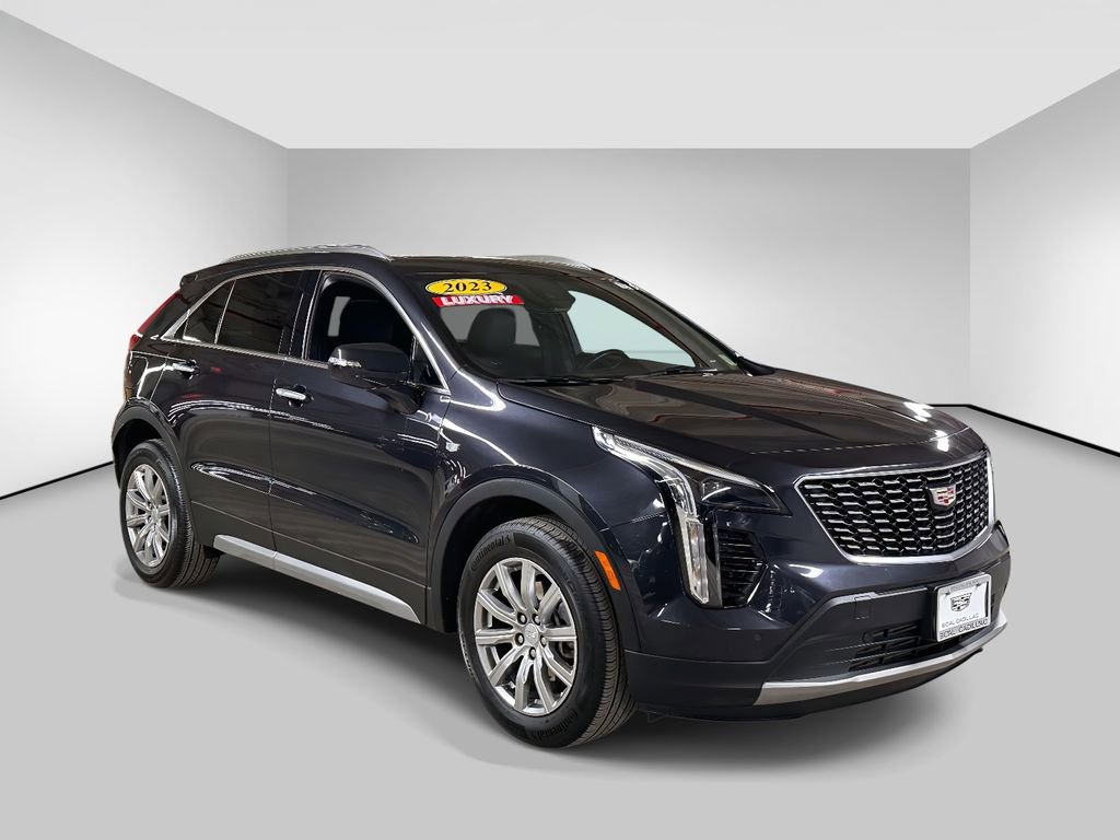 Used 2023 Cadillac XT4 Premium Luxury image 7