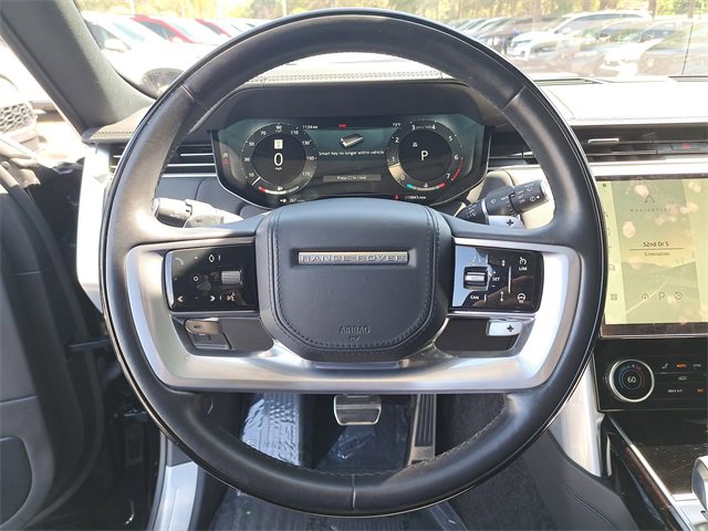 Used 2023 Land Rover Range Rover SE image 25