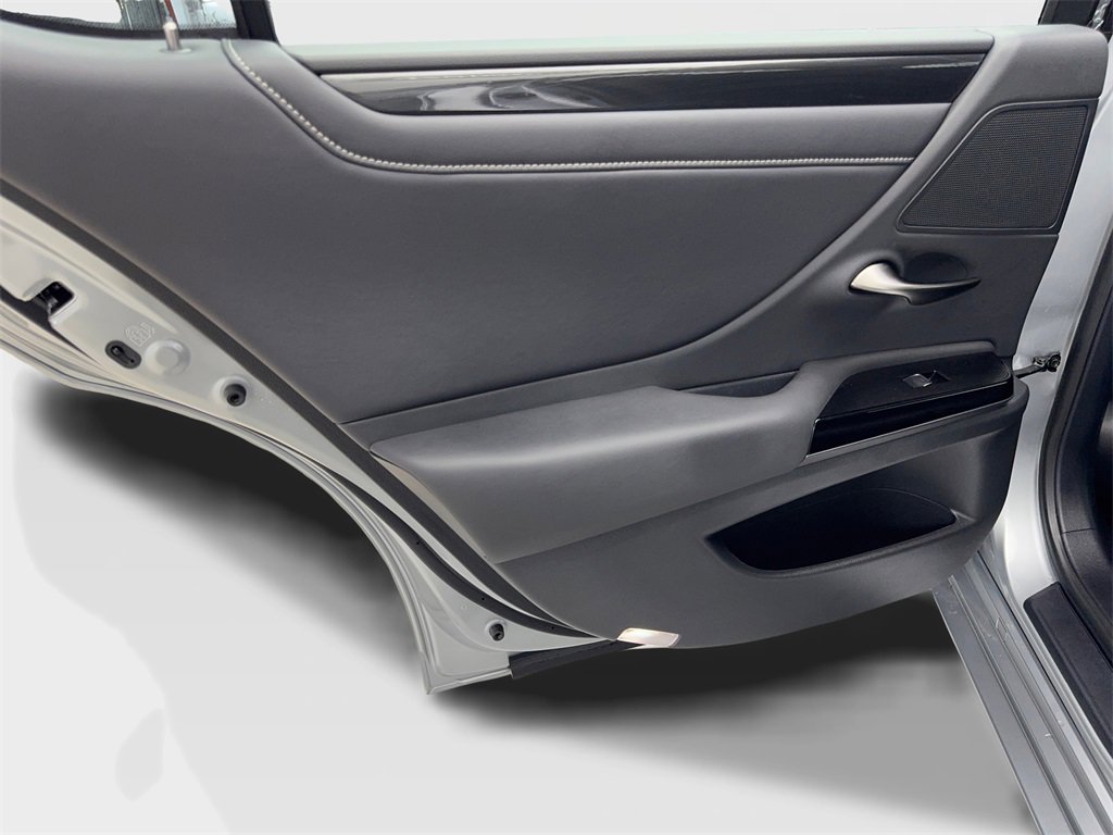 Used 2024 Lexus ES 350 image 35