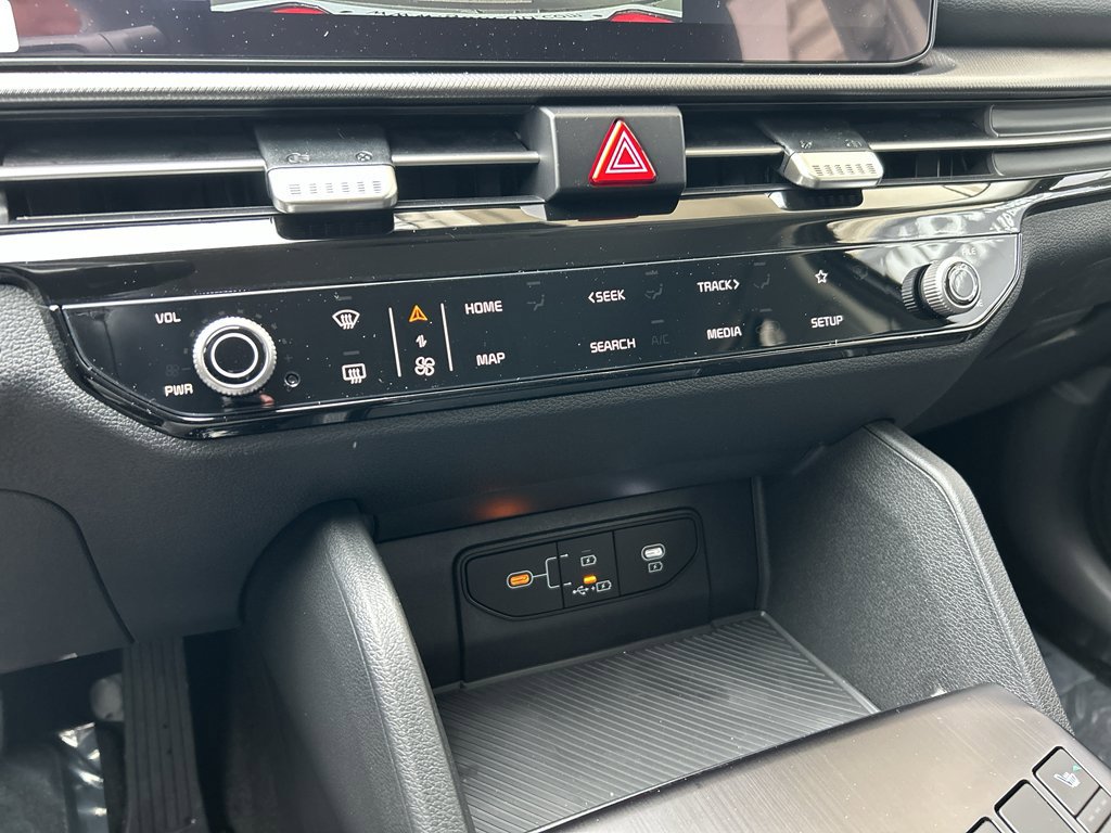 New 2026 Kia Sportage LX AWD/4WD image 22