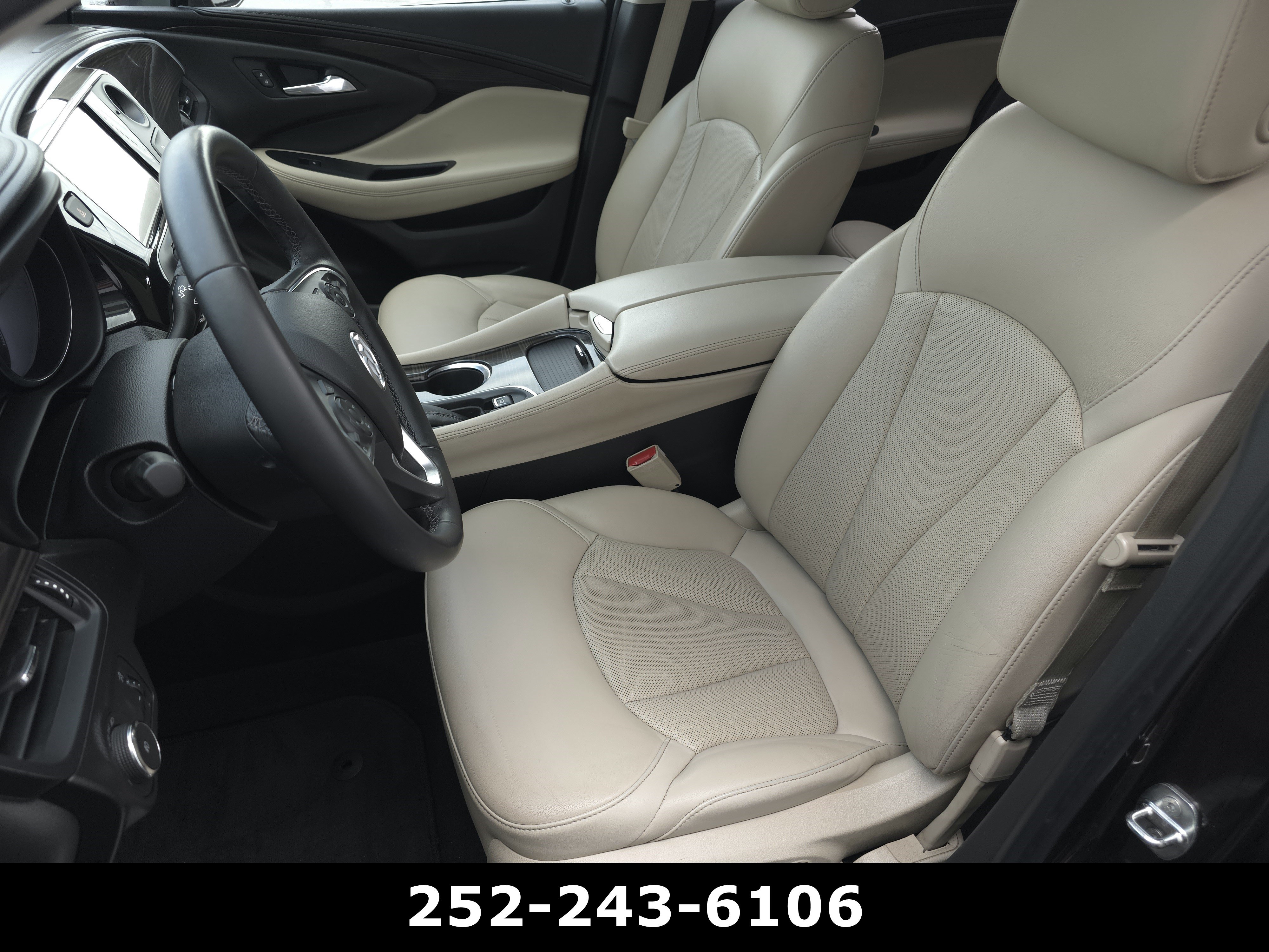 Used 2020 Buick Envision Essence FWD image 10