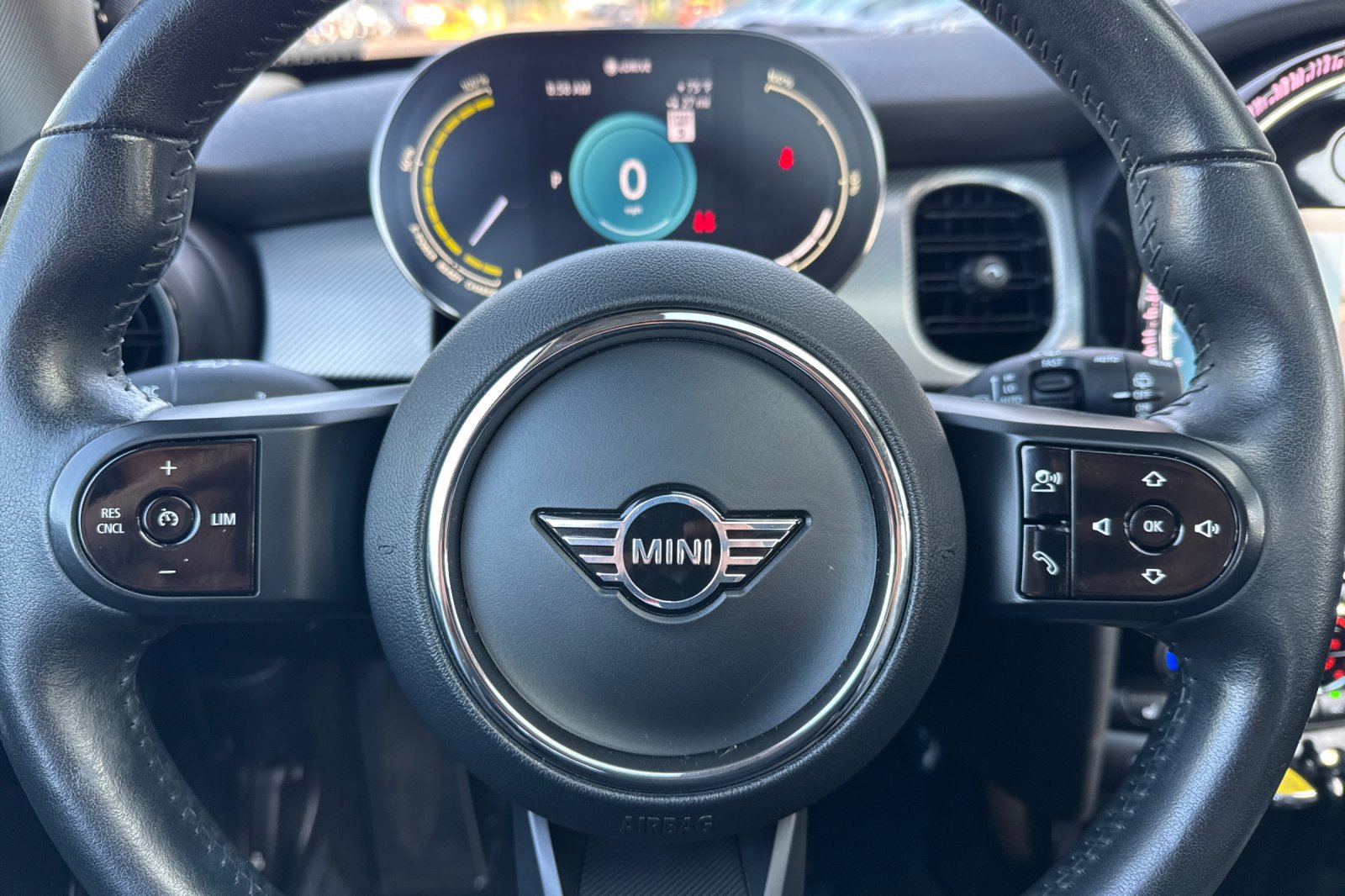 Used 2024 MINI Cooper SE FWD image 23