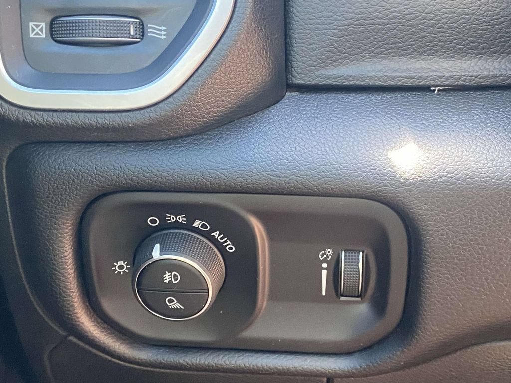 Certified 2022 RAM 1500 Big Horn AWD/4WD image 32