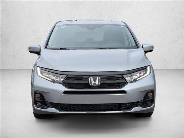 New 2026 Honda Odyssey Touring image 6
