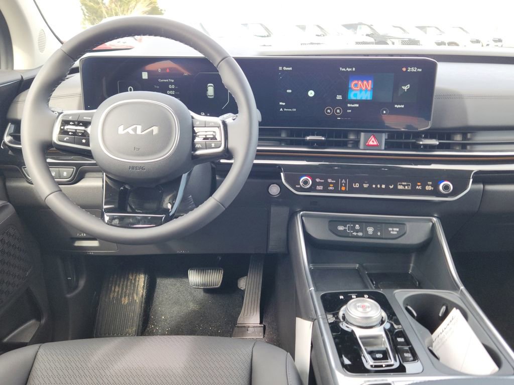 New 2025 Kia Carnival SX Prestige image 14