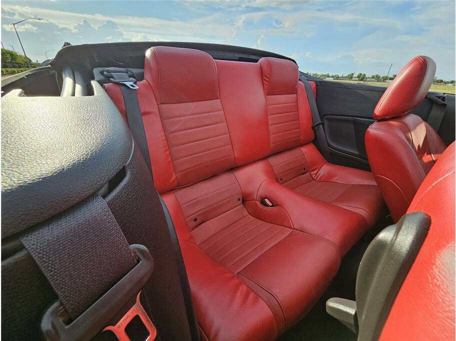 Used 2007 Ford Mustang GT RWD image 16