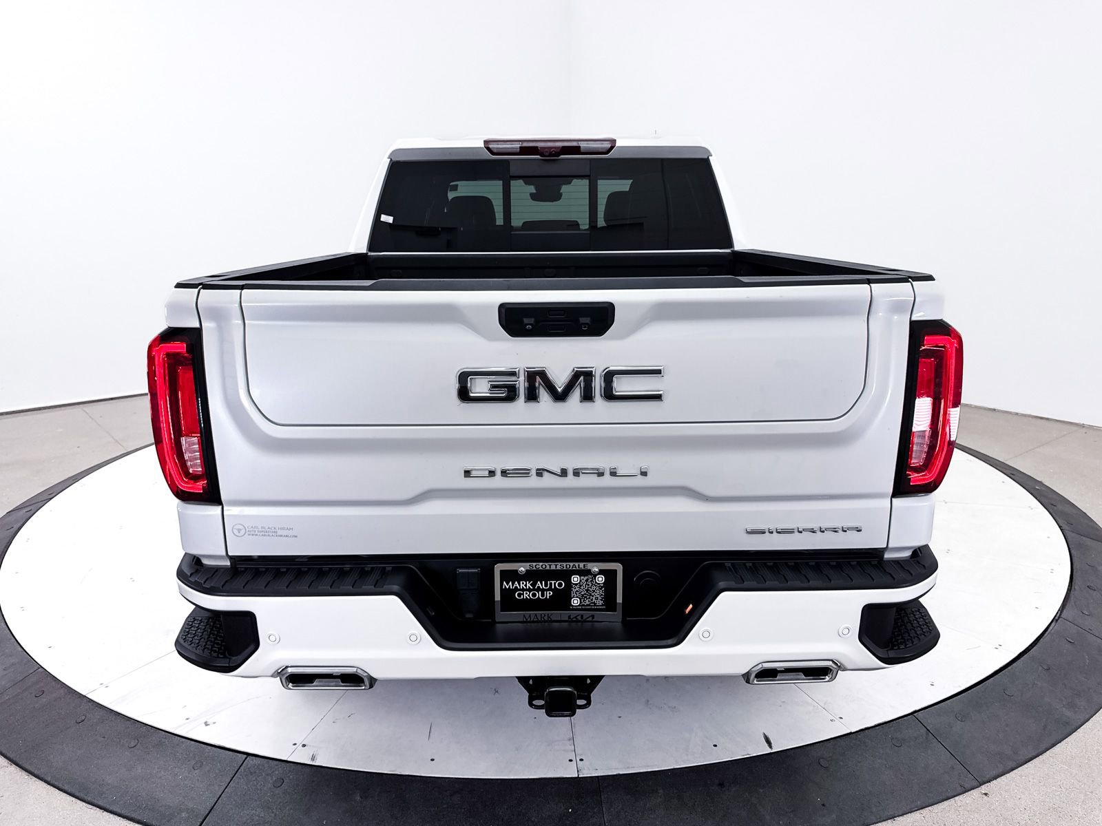 Used 2023 GMC Sierra 1500 Denali Ultimate AWD/4WD image 19