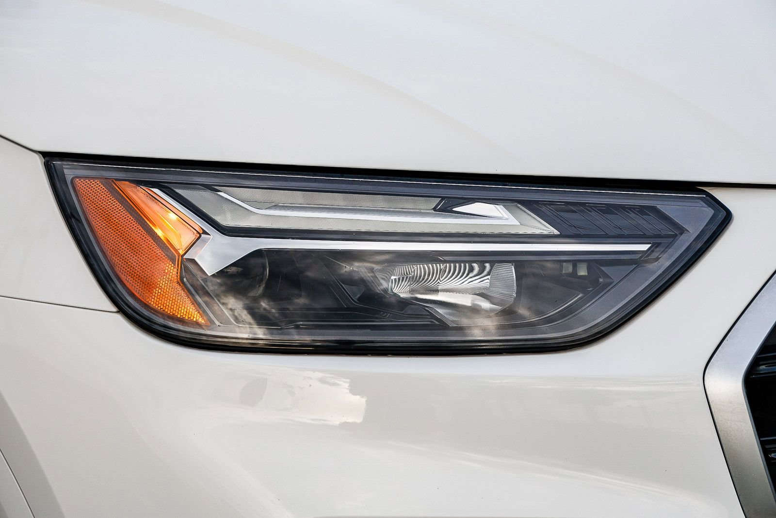 Used 2023 Audi Q5 e Premium Plus image 7