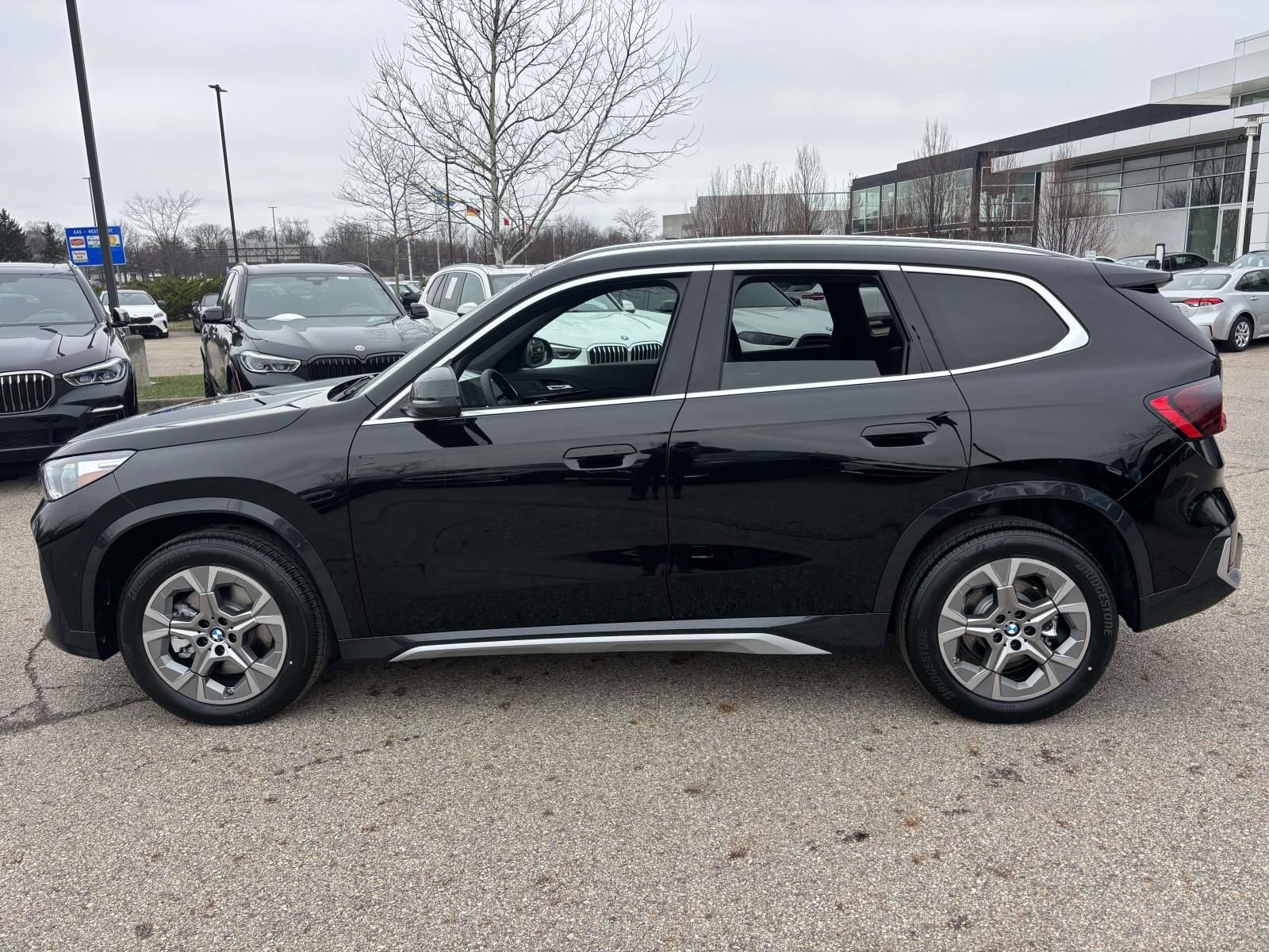 New 2026 BMW X1 xDrive28i w/ Convenience Package AWD/4WD image 8