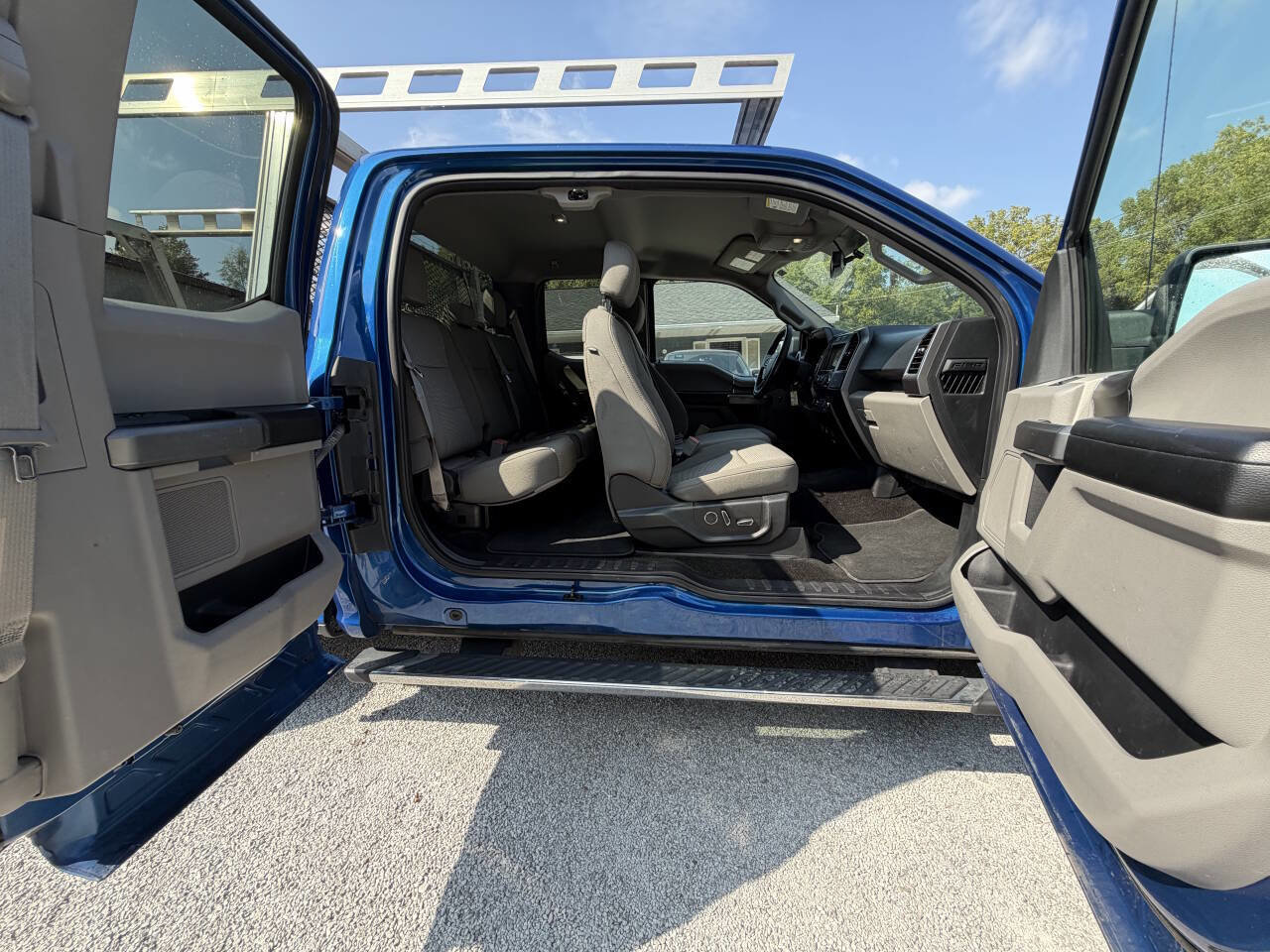 Used 2018 Ford F150 XLT w/ Equipment Group 302A Luxury image 18