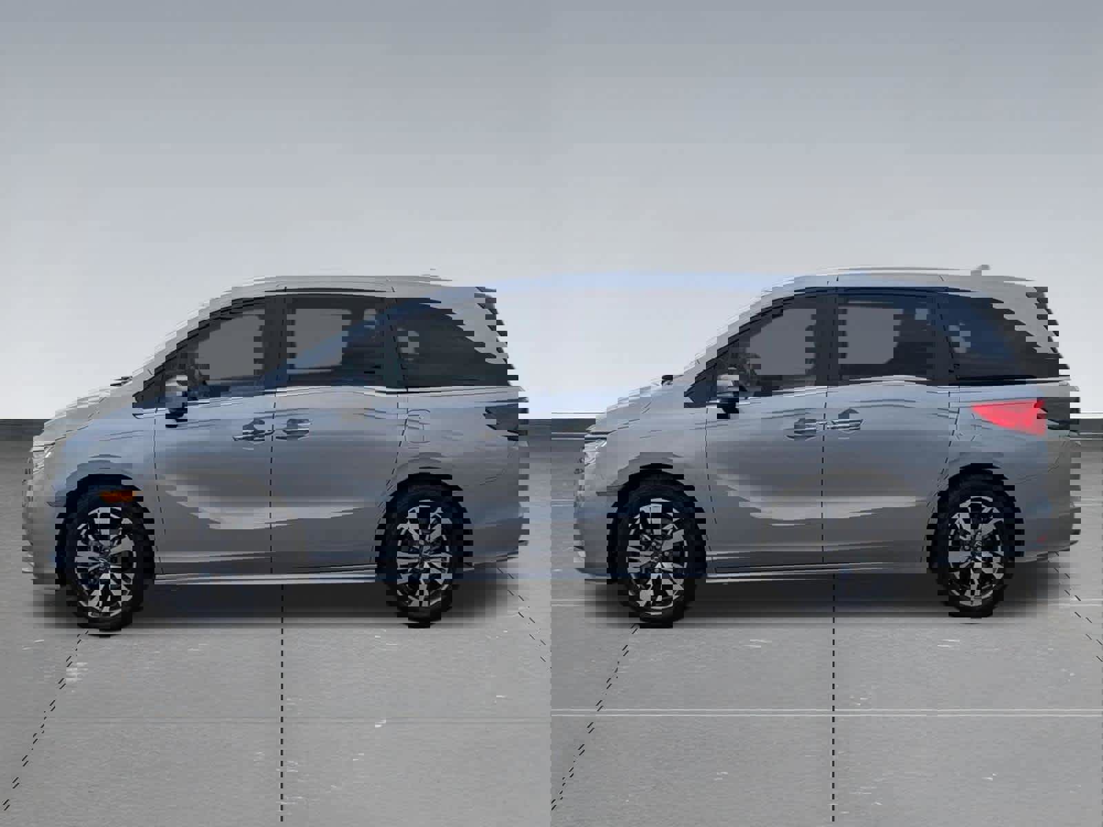 Used 2021 Honda Odyssey Touring image 3