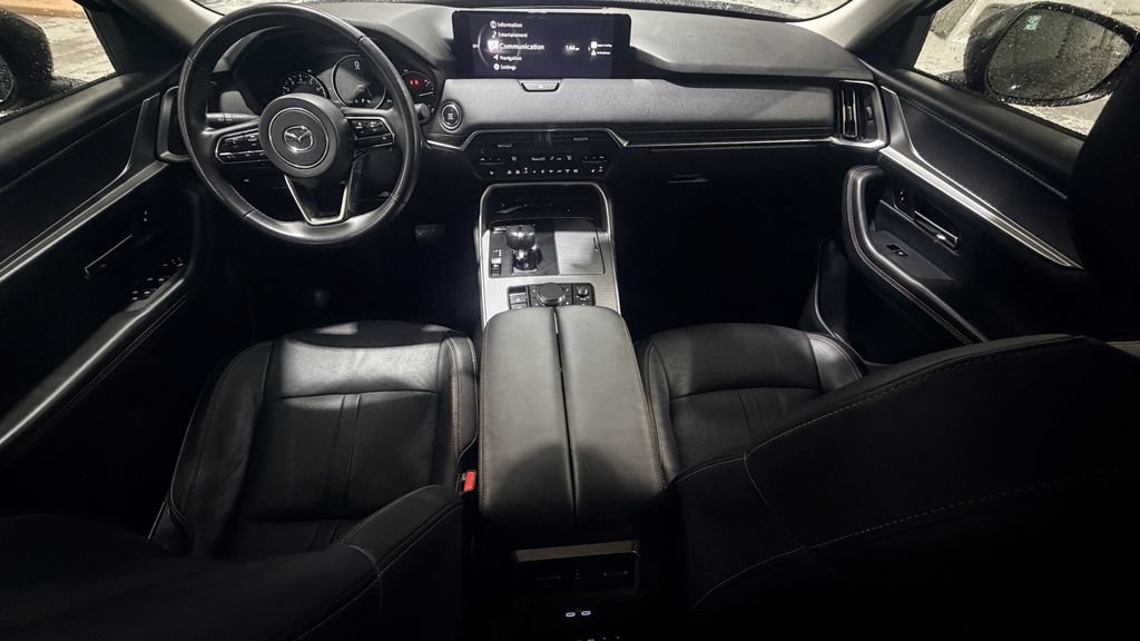 Used 2025 MAZDA CX-90 3.3 Turbo w/ Preferred Package AWD/4WD image 12