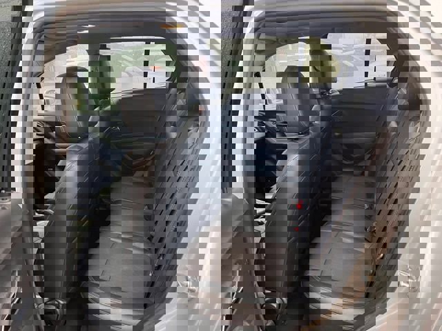 Used 2020 Chevrolet Trax LT w/ Sun & Sound Package image 10