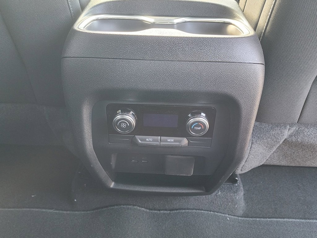 New 2026 GMC Acadia Elevation image 48