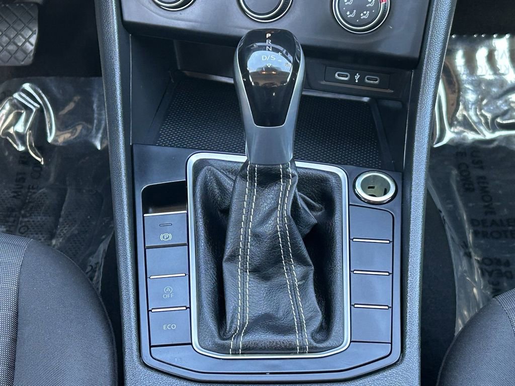 Used 2024 Volkswagen Jetta S image 17