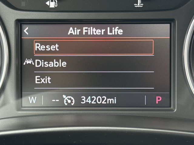 Used 2024 Buick Enclave Essence w/ Experience Buick Package FWD image 24
