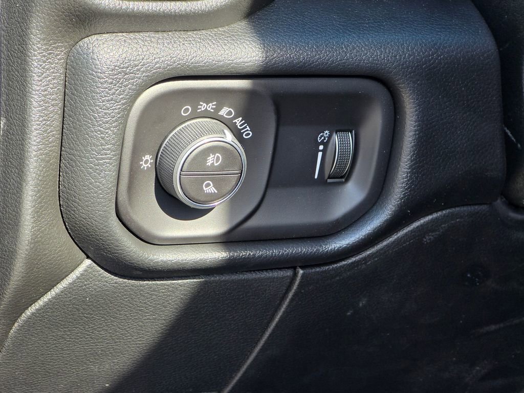 New 2026 RAM 2500 Tradesman image 31