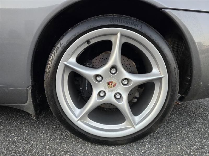 Used 2003 Porsche 911 Carrera image 18