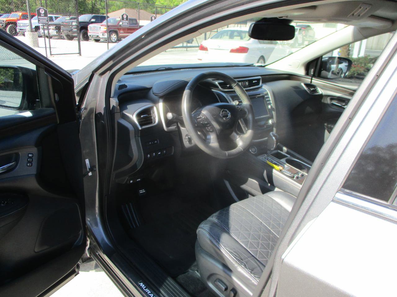 Used 2019 Nissan Murano Platinum image 15