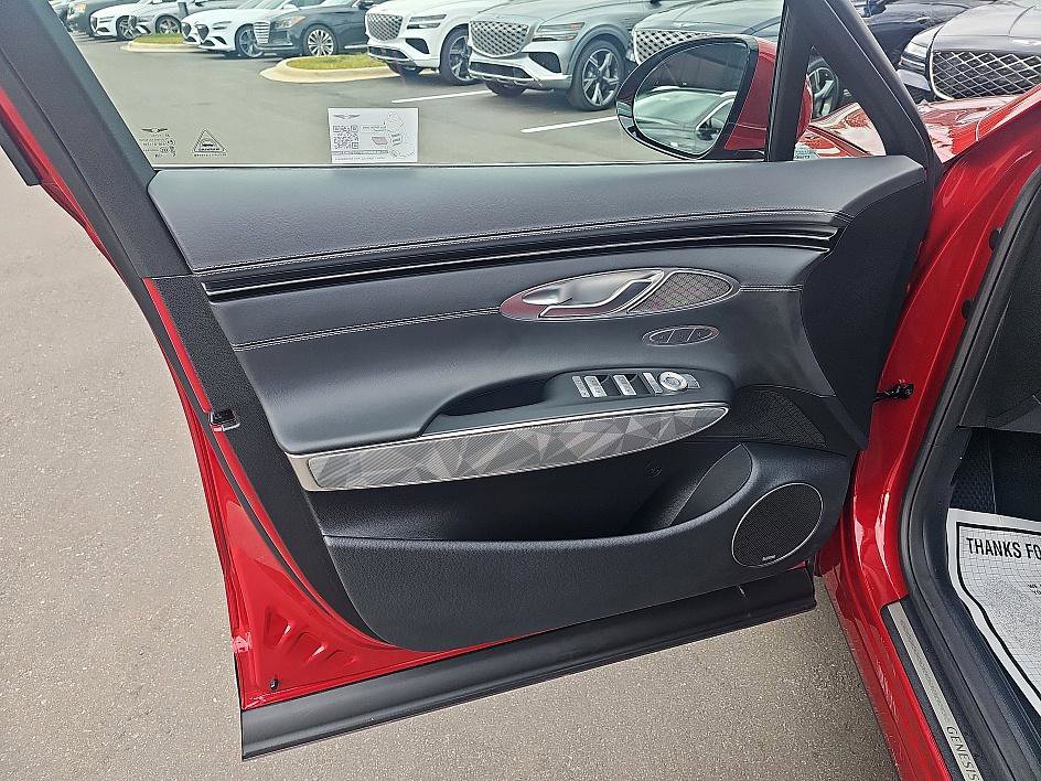 Used 2025 Genesis GV70 3.5T Sport w/ Sport Advanced Package image 11